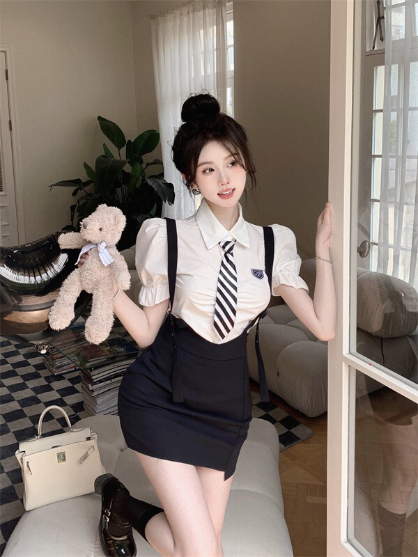 [Doudou family] college style bubble sleeve short shirt + sleeveless slim dress suit (with tie) 88433\jj