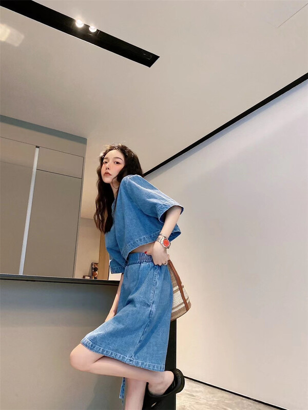 [m.zz] Korean fashion round neck shirt + high waist skirt suit 9230\lsw