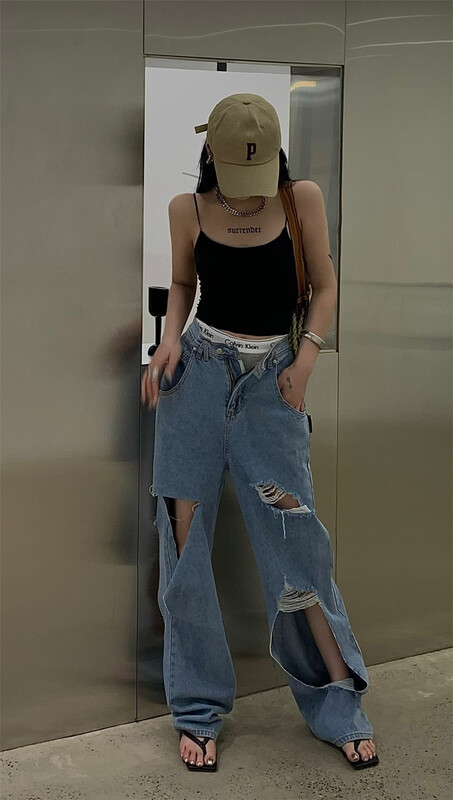 [ID] fashion straight jeans with holes 6040\lsl