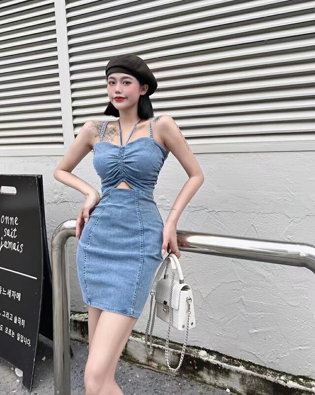 [model] hot girls hollow out denim suspender skirt + solid color short sleeve T-shirt two piece set 291\jj
