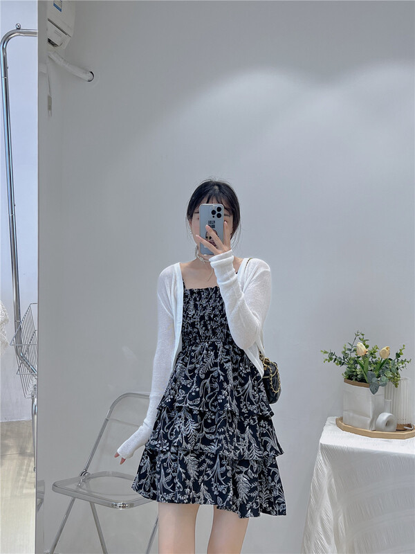 [AOT] gentle style knitted cardigan + suspender waist closing Printed Dress Set 5615\xyy