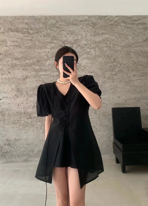 [retain] V-neck bubble sleeve shirt + simple and comfortable casual pants set 226249\xyj