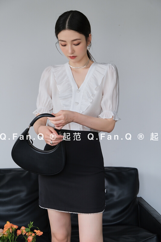 [style] Ruffle V-neck shirt 80008\jj