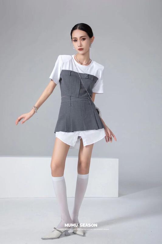 [Mumu sea] design splicing short sleeve T-shirt + pleated slim skirt set 9177\zxl