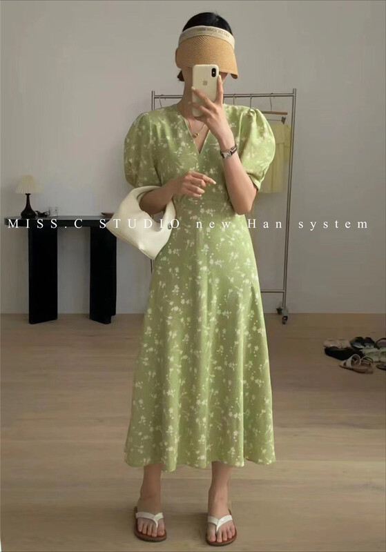 [miss.c studio] French Advanced V-neck floral dress 1570\zxx