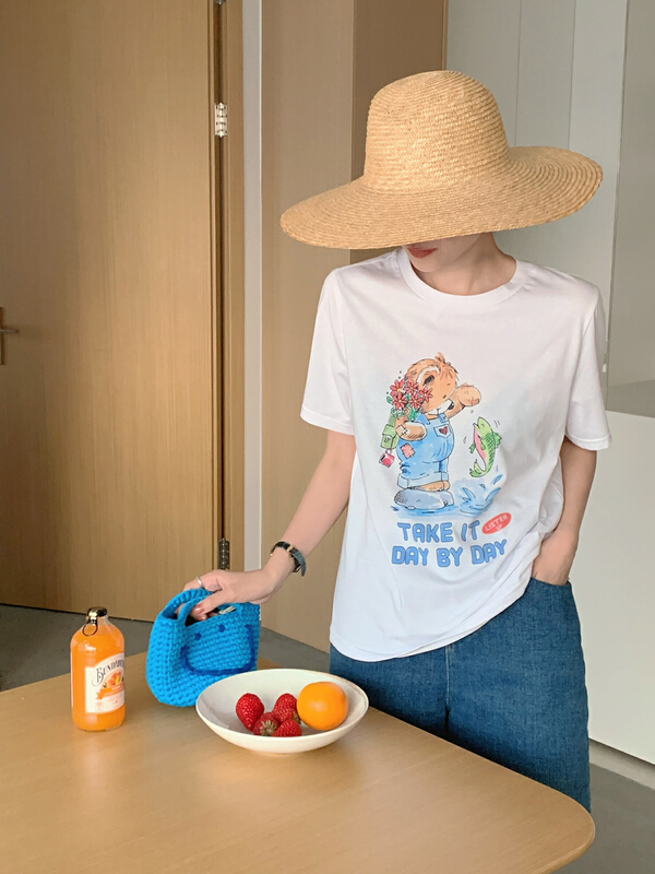 [finoa] Korean loose cartoon printed short sleeve T-shirt 1138