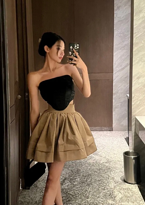 [fox] high waist slim solid skirt 8850\wtt