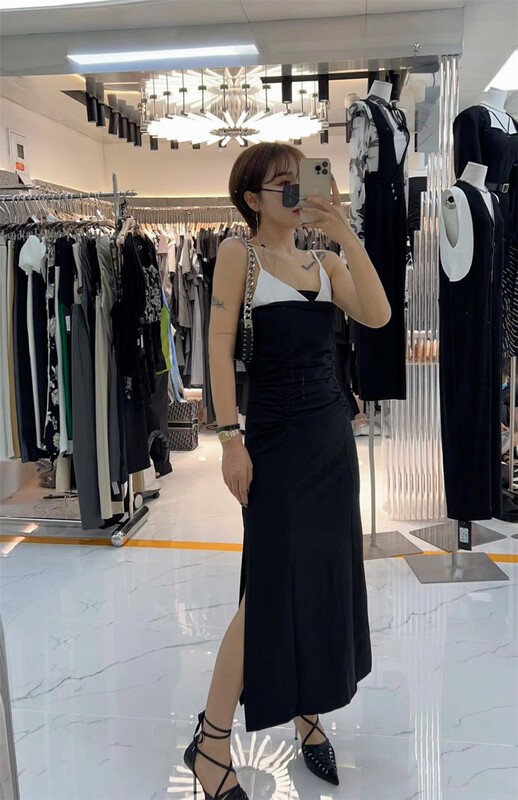 [semi vegetarian] online hot girls color matching thin slit long suspender dress u586\zjy