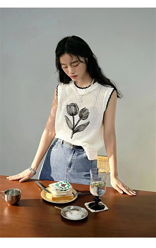 [a+] round neck sleeveless flower design t-shirt 321\ozq