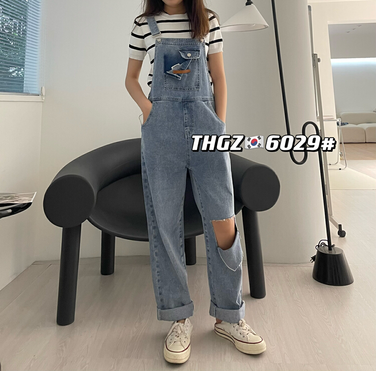[fairy tale princess] featured pocket turned corner big hole Jumpsuit m6029\hjy