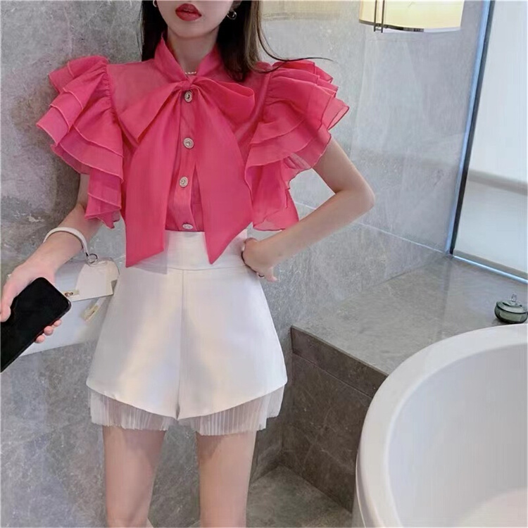 In early summer! [d.ina] fashionable and versatile shirt 11230\jj