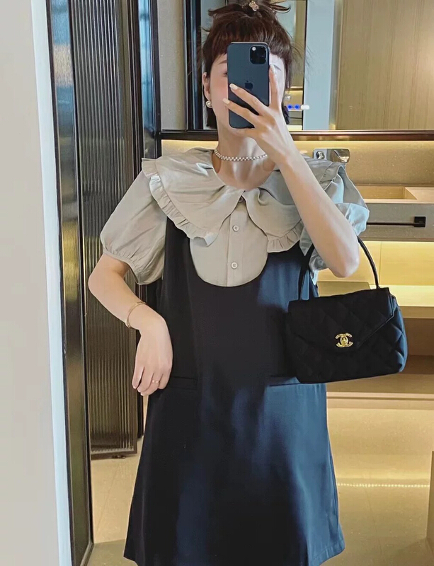 [ou zhengsha] simple aging grey suit strap skirt + large lapel and ear edge shirt suit 18895\jj