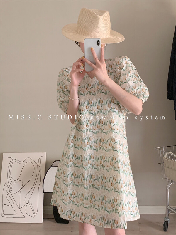 【MISS.C STUDIO】韓系清新V領印花連衣裙  1561#  ZXX