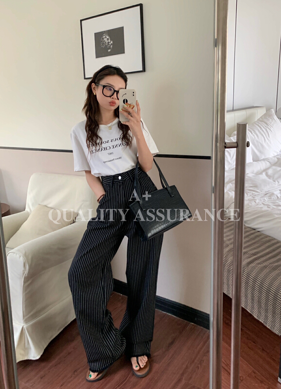 [a+] fashionable and versatile striped loose jeans m032-1\l