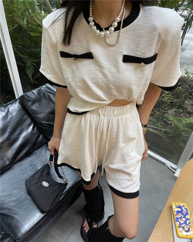 【MISS SUNFLOWER】圓領撞色短袖+抽繩休閒短褲套裝  80394#  OZQ