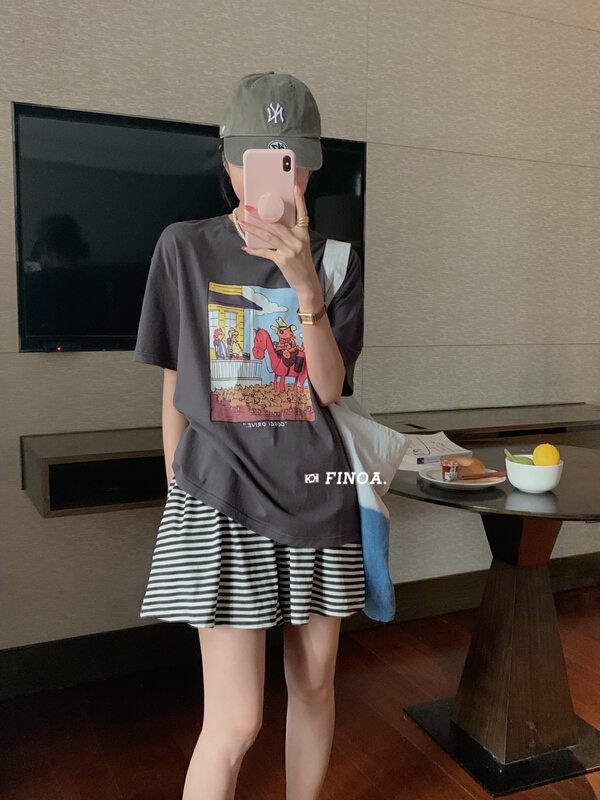 [finoa] Korean casual cartoon loose short sleeve T-shirt (olive) 1173\jhy