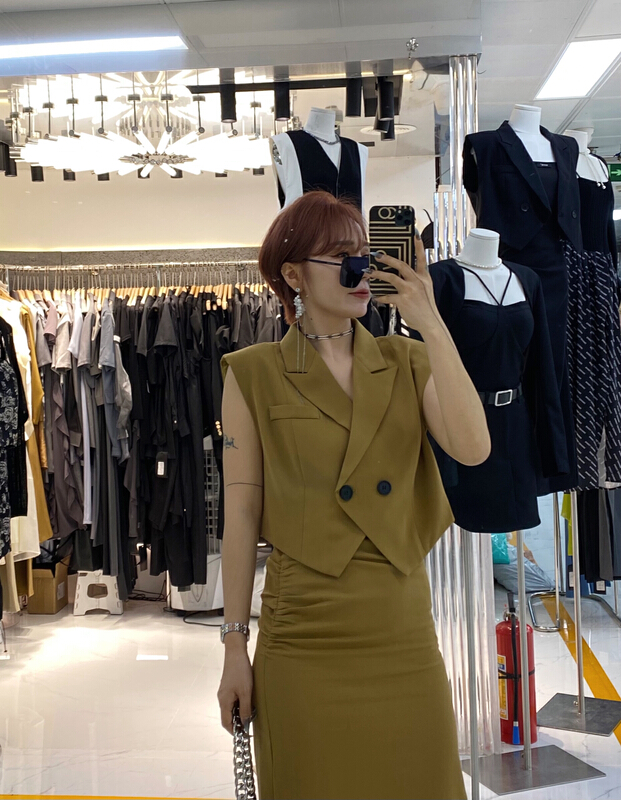 [semi vegetarian] fashion texture commuter versatile vest a832\zjy