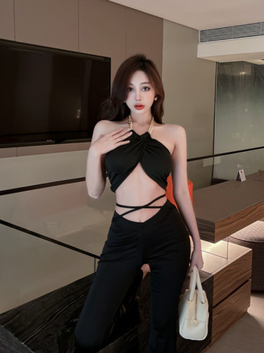 Real shot ~ Spice Girl Hong Kong Style Sexy suit two-piece set short hanging neck open waist Top + lace up low waist casual pants women
