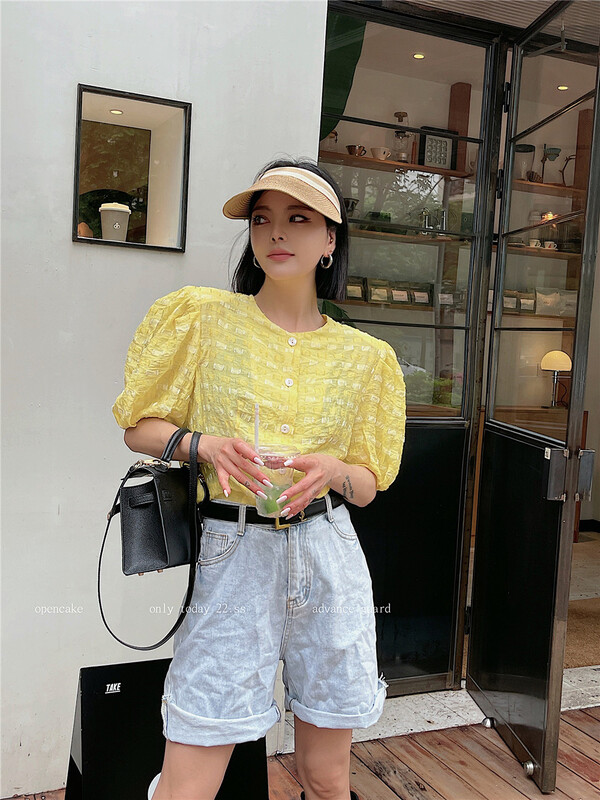 [open] fresh and simple round neck single breasted bubble sleeve shirt 3892\ozq
