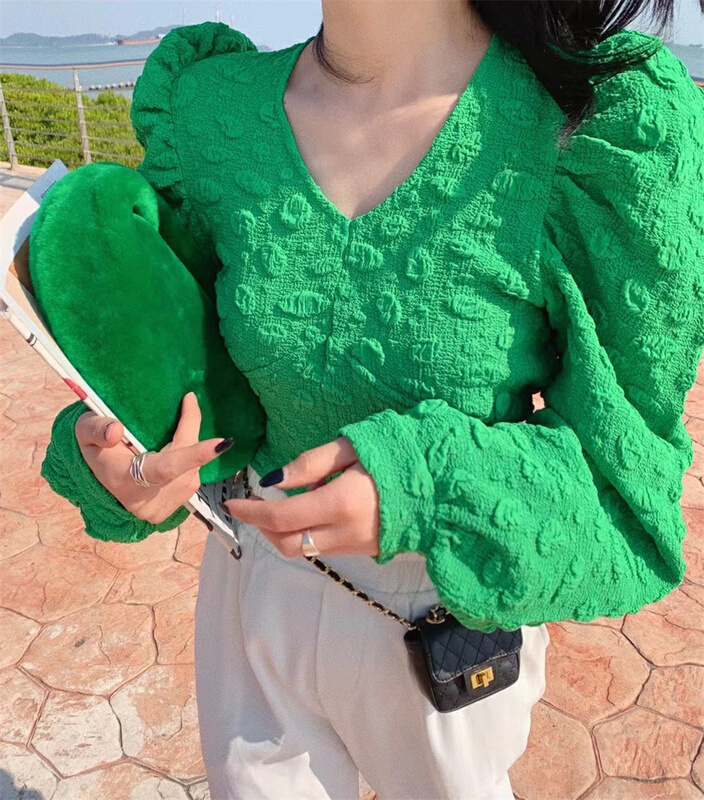 A new year in early spring! [keep] bubble sleeve cover Korean small shirt 7713\wtt
