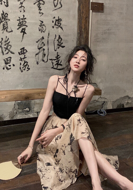 [w design] Korean sexy feminine waist hollow out dress (with Brooch) (dress only) 37161\wpl