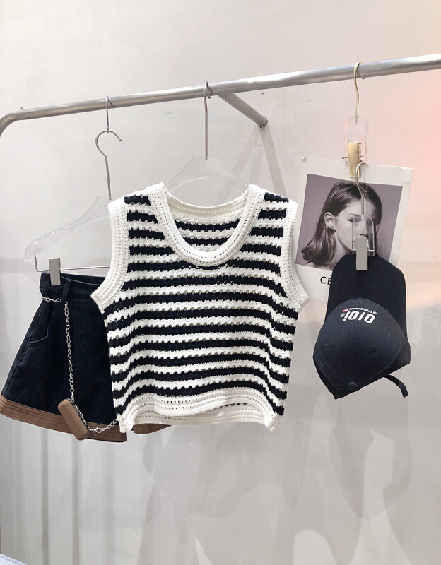 [sun] hollowed out trendy Korean vest shirt (only selling shirts) 66728\lwy
