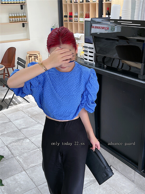 [open] round neck bubble sleeve fashion shirt 3927\ozq