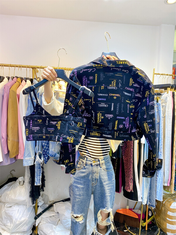 [top close] Korean button up denim jacket + sleeveless letter vest suit 8911\ozq