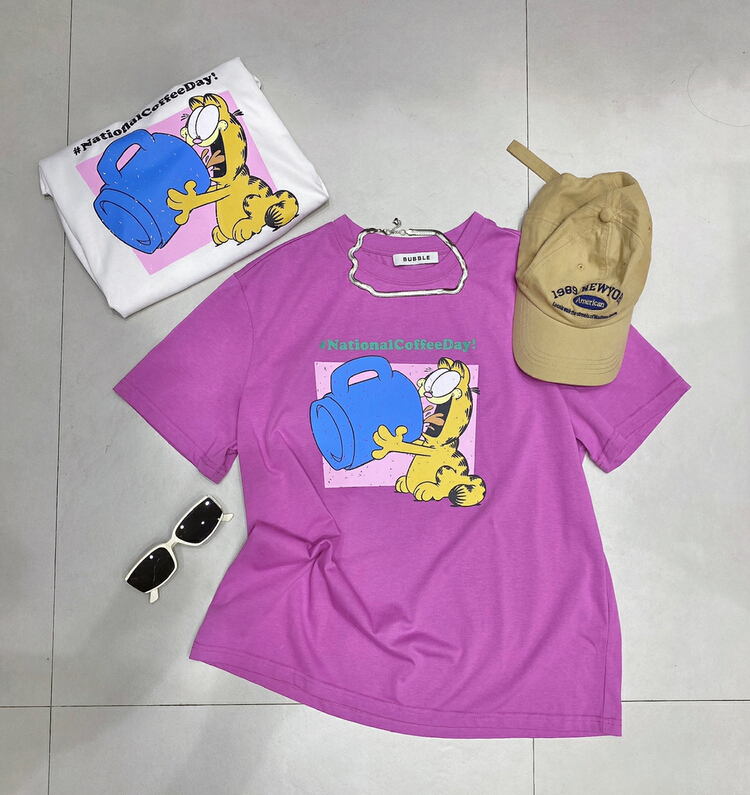[bubble] cartoon printed water drinking Garfield short sleeve T-shirt 25t089\ozq