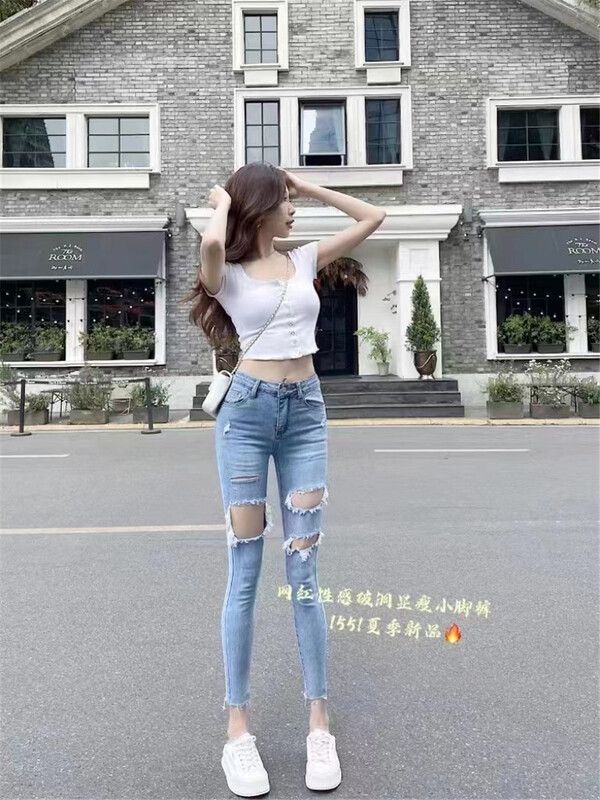 Original price 84.60! [M8 denim] Korean series small leg jeans with holes nl1551\lsl