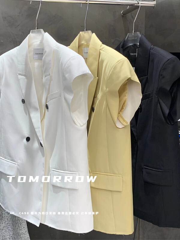 [tomorrow] simple temperament double row button sleeveless suit 5225\ozq