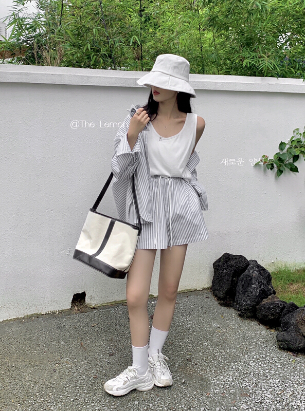 [lemon green tea] Korean loose and versatile light skin vest / sling 2276\hjy