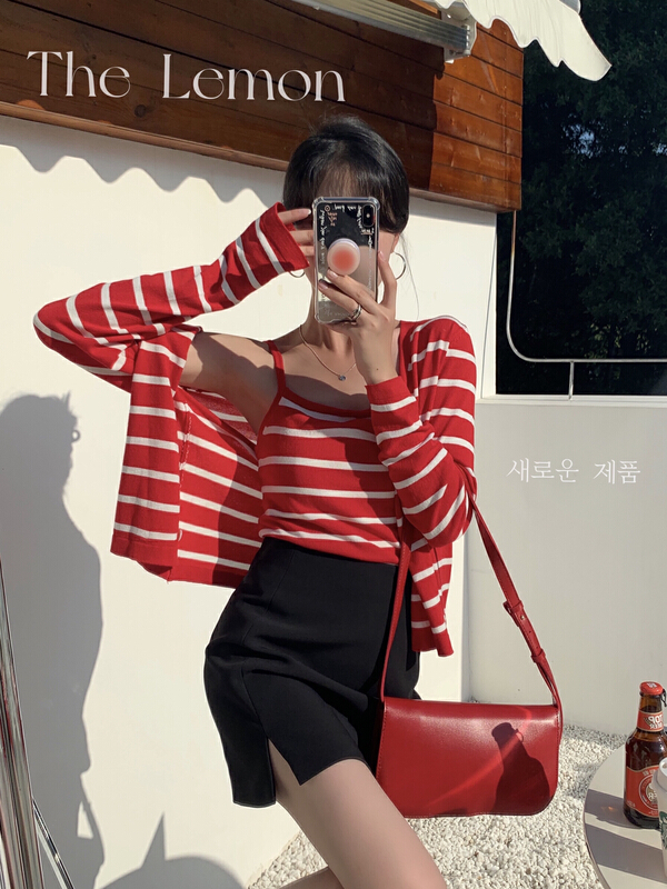 Original price 55.67! [lemon green tea] Korean striped knitted cardigan + versatile suspender vest set 99-009