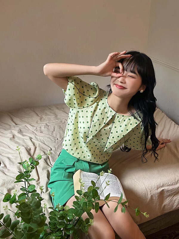 [rong'er family] small fresh wave point fashion shirt 60677\hjy