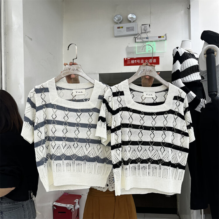 [Yun] square neck contrast hollow out short sleeve T-shirt 6770\csx