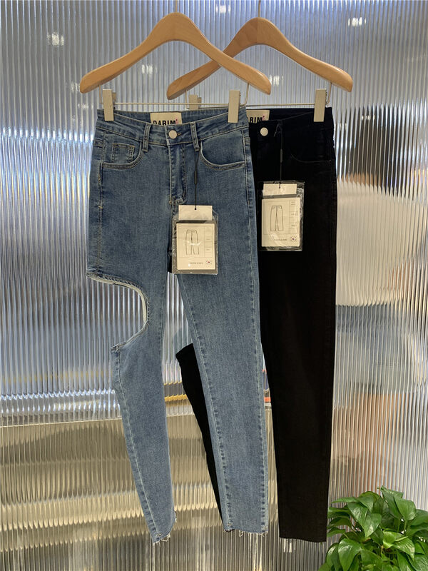 [o not 1] fashion skinny jeans with holes and small feet n210# LSW
