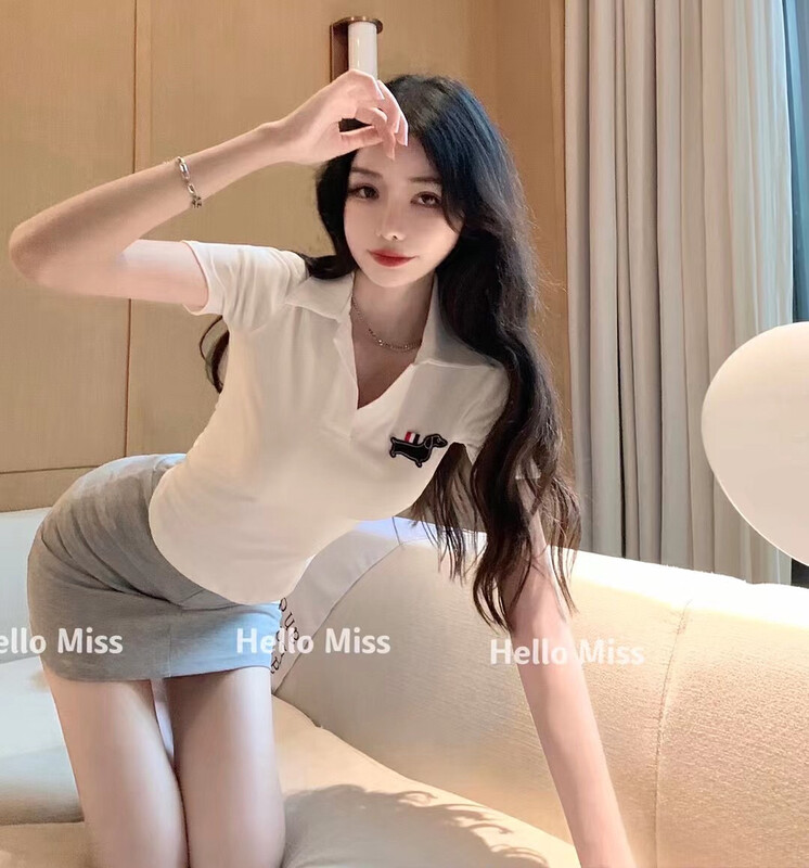 [Hello Miss] Korean slim fit Spice Girls short sleeved T-shirt + corner striped skirt pants set 6261# PCZ