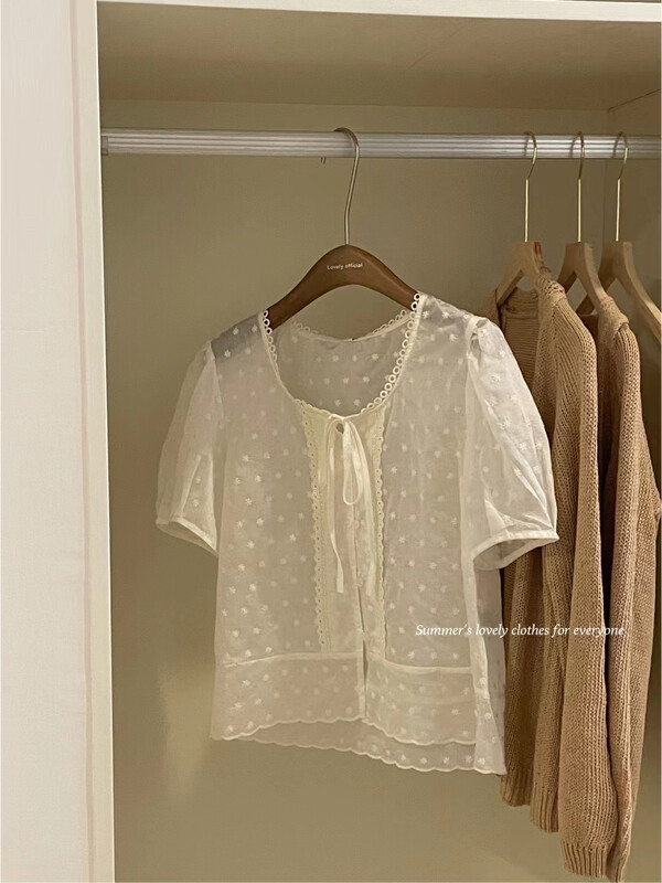 [love] sweet temperament heavy industry Embroidered Flower blouse (only selling blouses) s1696\hbx