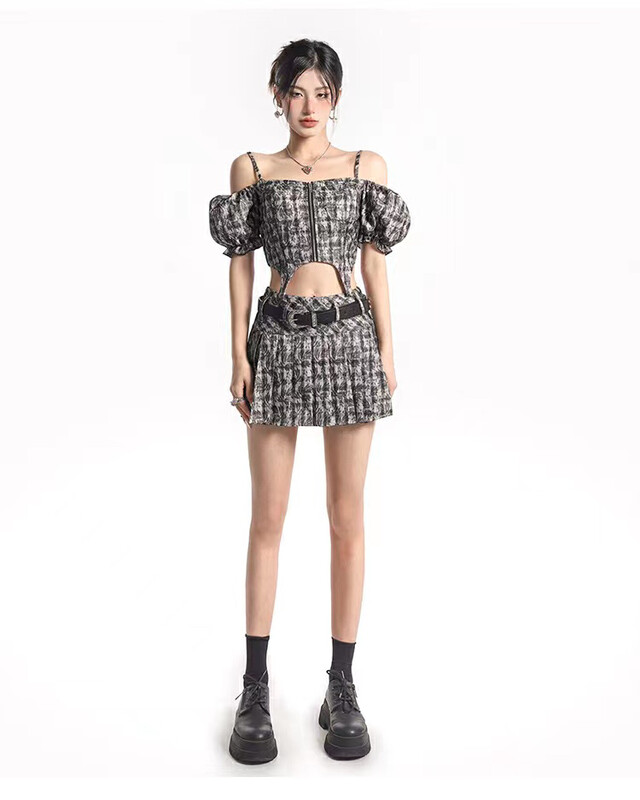 [Fanfan fan] Spice Girls' straight neck suspender shirt + slim skirt two-piece suit (with belt) 257 \zxx