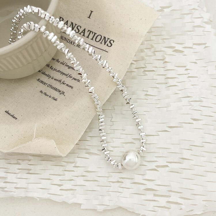 [inside] simple and niche design feeling broken silver several Liang pearl short necklace x3327\zxl