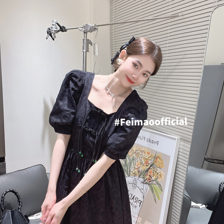 In early summer! [Feimao (Yimao)] Korean pure color Pleated Dress ym-7410\lsl