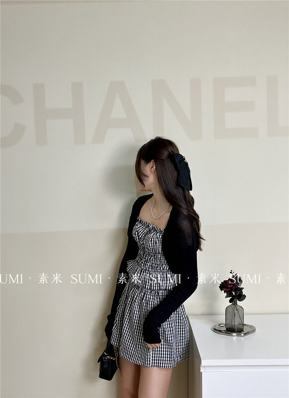 [Sumi] pure black sunscreen shirt + lattice suspender + casual shorts suit (suit only) 7039-1\zjy