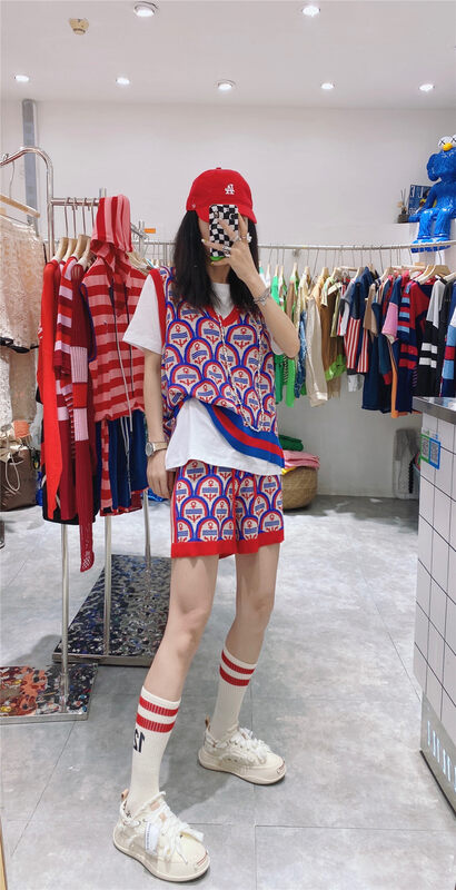 [Danny] V-neck color matching Vest + drawstring color matching casual Shorts Set 3267\gyj