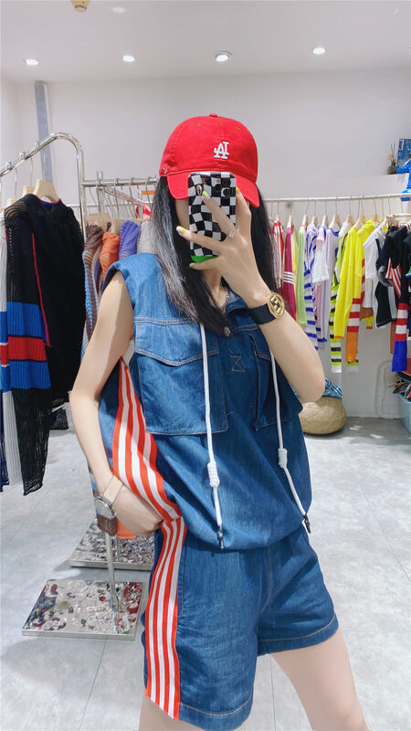 [Dani] design sense fashion Vest + contrast fashion casual pants set 77638# GYJ
