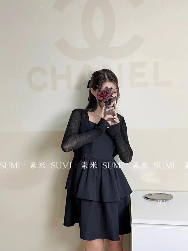 [Sumi] pure black wind sunscreen cardigan + temperament suspender dress suit 22725-1\zjy