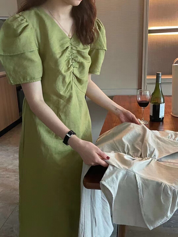 【 love 】 temperament V-neck thin bubble sleeve dress s1689\hbx
