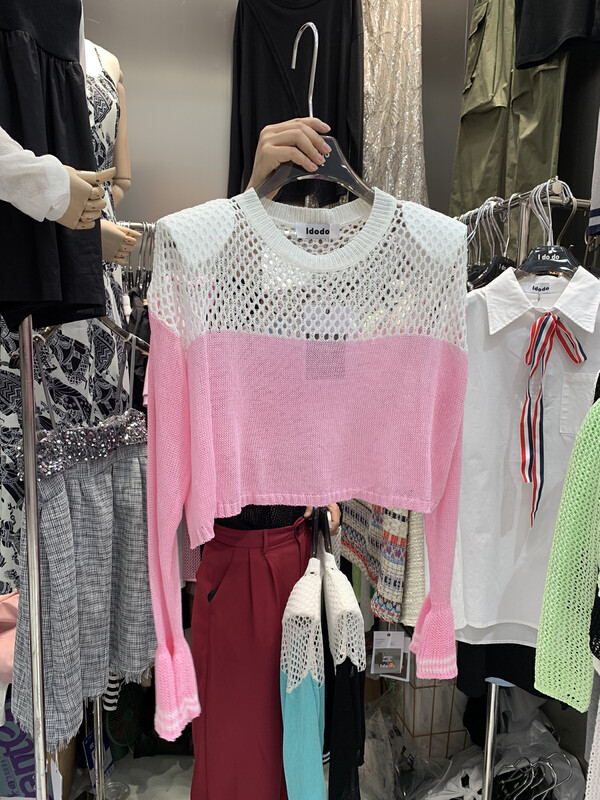 [I do do do] color matching hollow out careful machine shirt 8236\jj