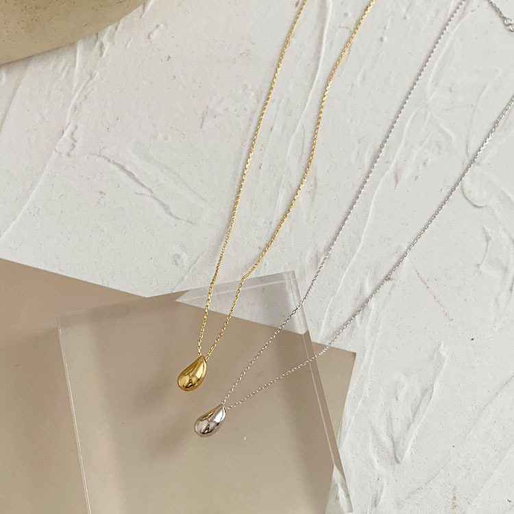 [inside] French Chic simple, exquisite, small and versatile Drop Pendant short necklace x3321\zxl
