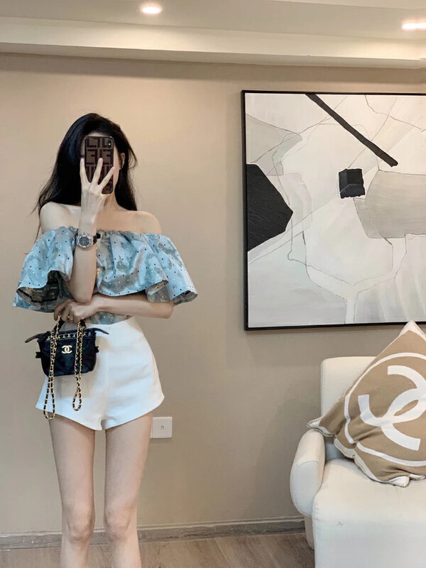 [Gumi +] Korean version slim one shoulder versatile shirt 336\wpl