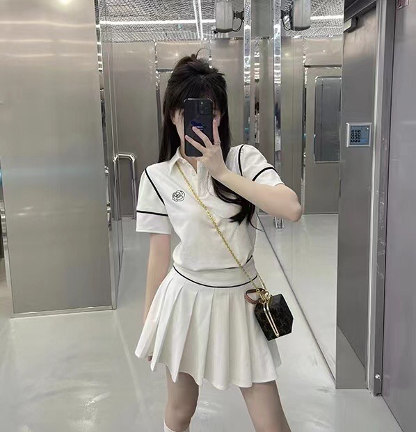 【HELLO MISS】學院風POLO領T恤+百搭高腰半身裙套裝  6163#  PCZ